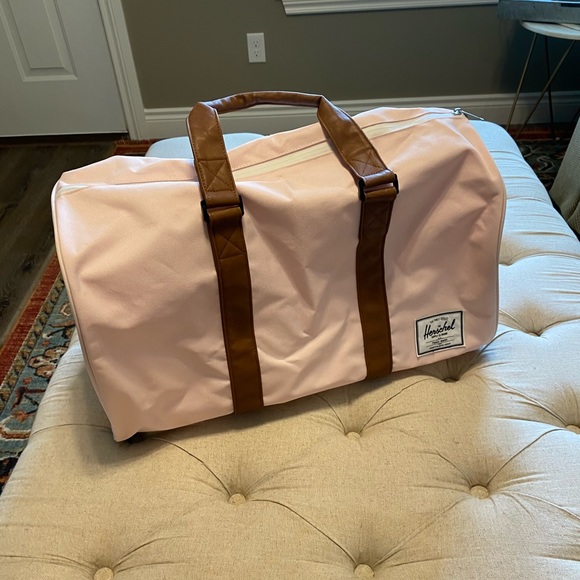 Herschel Supply Company Handbags - Pink Herschel Novel Dudffle